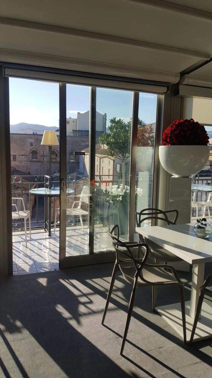 Hotel Porta Felice & Spa Palermo Bagian luar foto